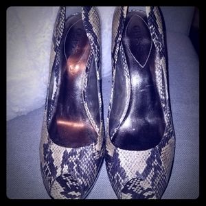 Guess snakeskin heels with open toes!
